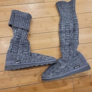 Boots Muk Luks